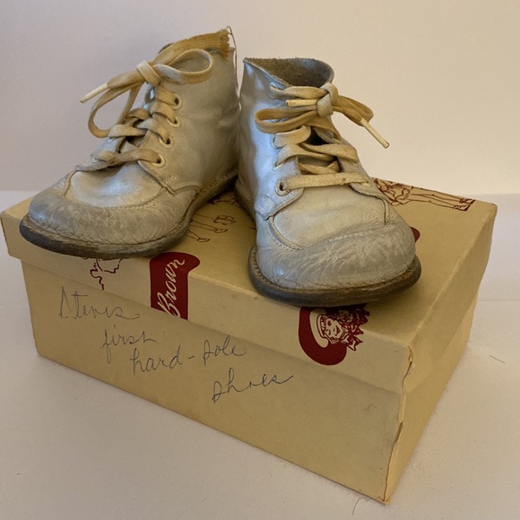 Vintage 1950 Buster Brown Leather Shoes in Original Box - Picture 10 of 11